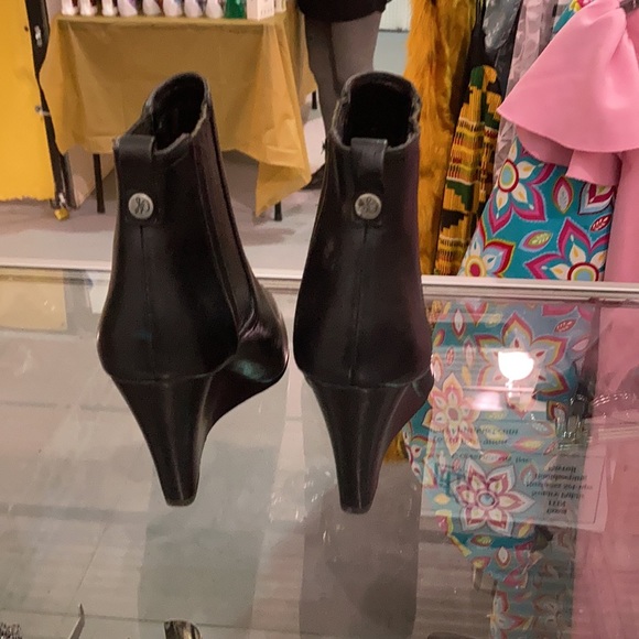 Sam Edelman - Picture 2 of 6